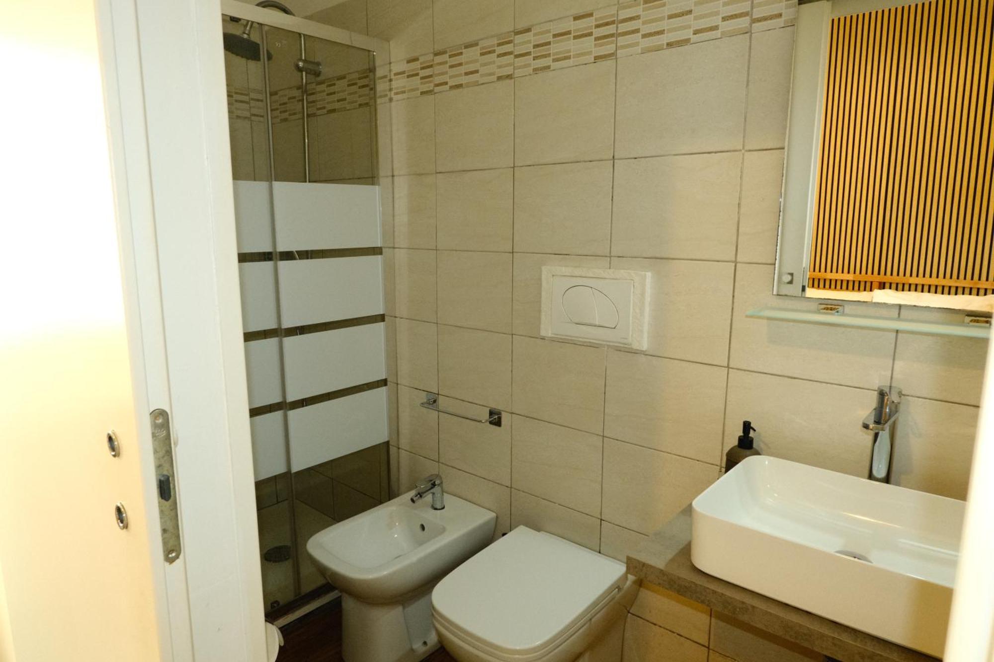 Camera Matrimoniale con Bagno Privato